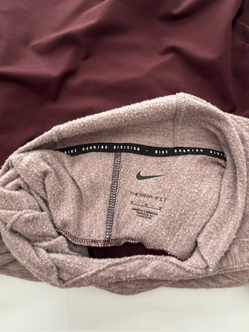 Nike Running Division Men's Hoodie Long Sleeve Maroon Gray Chevron Medium - Picture 8 of 9